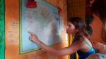 Aale-Triinu uurimas La Gomera saare kaarti